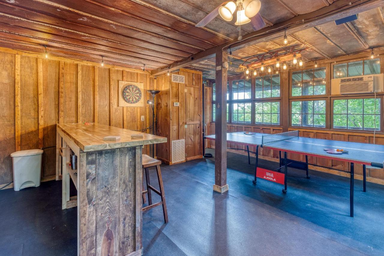 Secluded Sunrise Ridge-10 Min From Blue Ridge, King Beds, Hot Tub, 2 Porches, Fireplace Wood Burning, Mountain View, Cozy Esterno foto