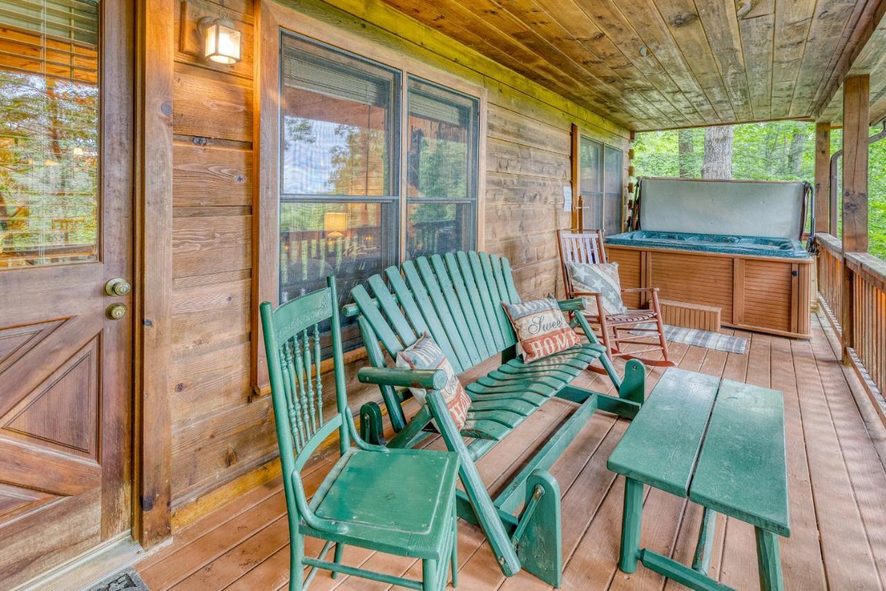 Secluded Sunrise Ridge-10 Min From Blue Ridge, King Beds, Hot Tub, 2 Porches, Fireplace Wood Burning, Mountain View, Cozy Esterno foto