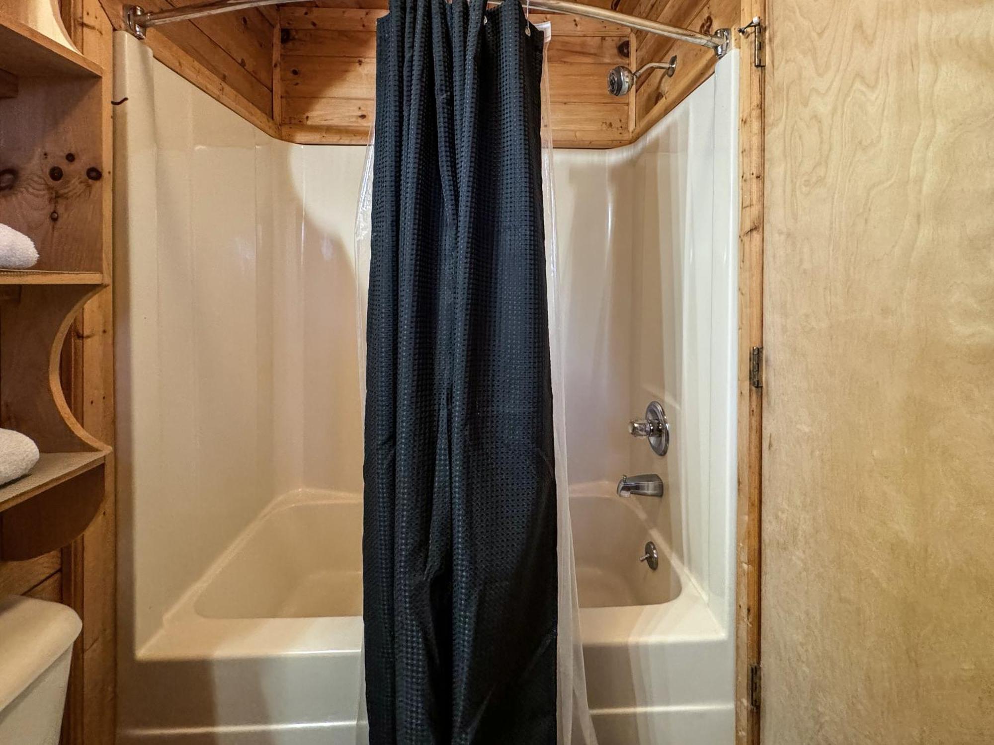 Secluded Sunrise Ridge-10 Min From Blue Ridge, King Beds, Hot Tub, 2 Porches, Fireplace Wood Burning, Mountain View, Cozy Esterno foto